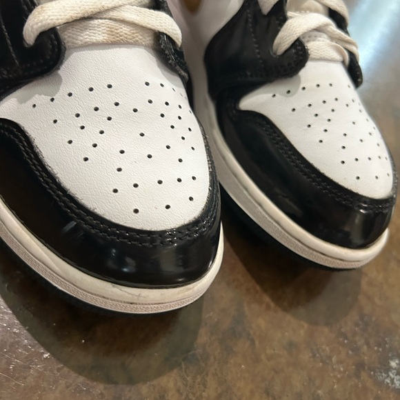 Nike Air Jordan’s - Picture 4 of 13